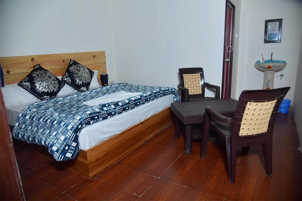 Rudra Camp Chopta Hotel Exterior photo